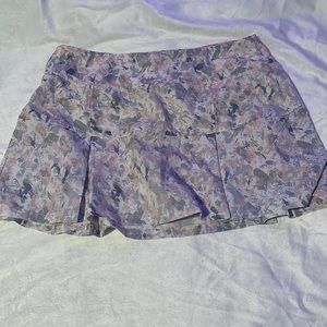 Atonic athletic skirt